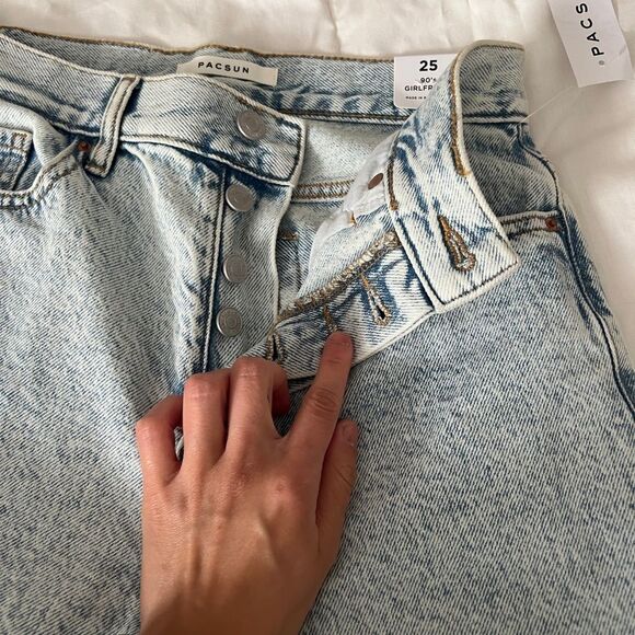 PacSun Light Indigo Ripped High Waisted Relaxed Jorts Waist 25 - Picture 3 of 12